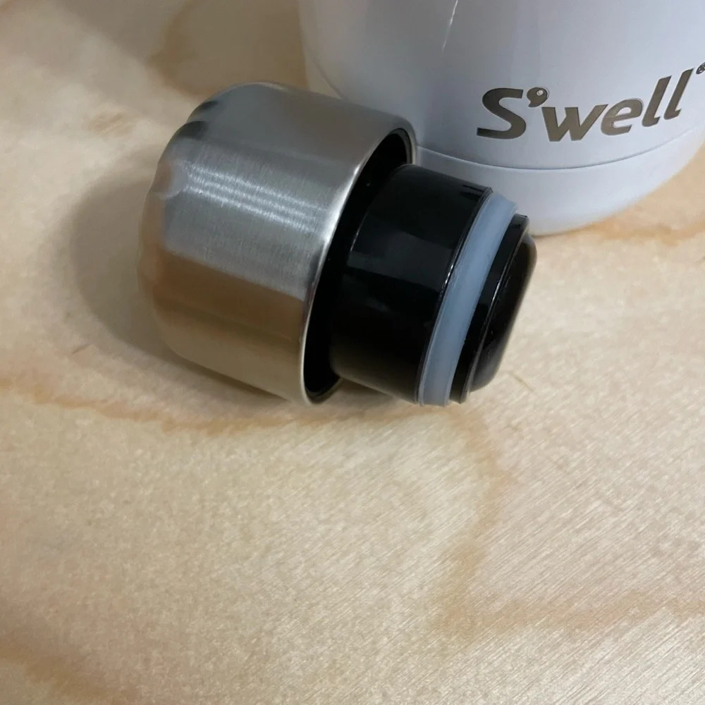 S'well 'Angel Food' Insulated Stainless Steel Water Bottle, White, 25oz - Picture 6 of 10